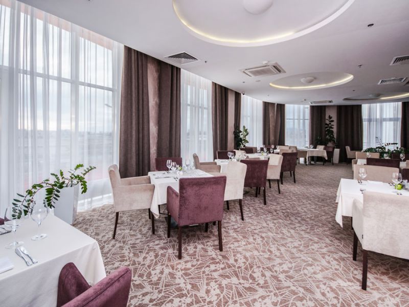 Отель "Omega Sirius" / "Омега Сириус"