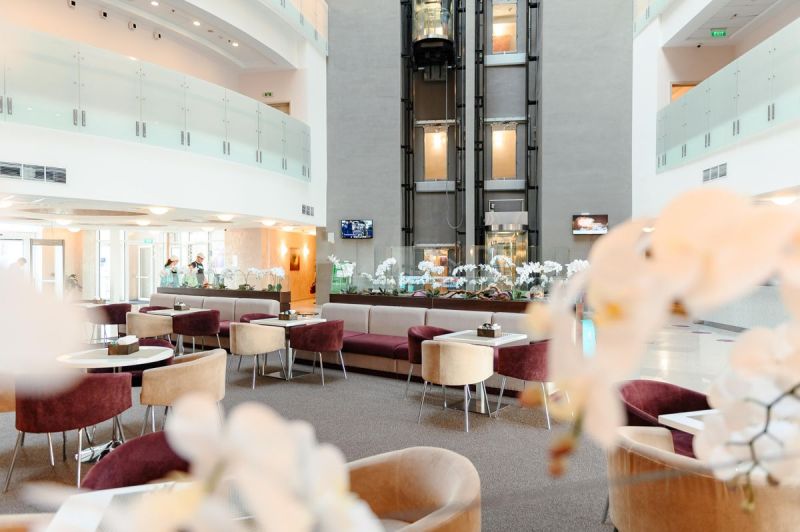 Отель "Omega Sirius" / "Омега Сириус"